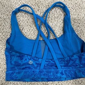 Lululemon sports bra, size 4